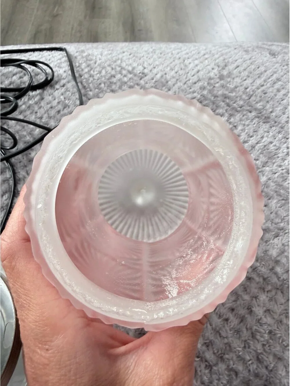 Vintage Pair Pink Satin Glass Boudoir Accent Lamps Starburst Pattern Frosted Gla